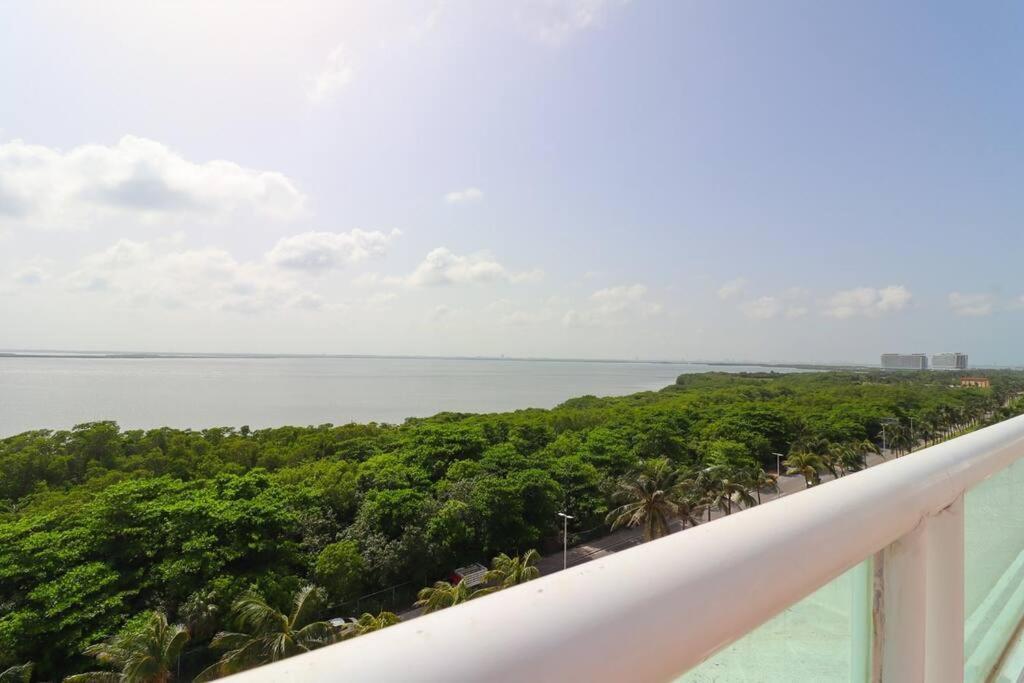 Penthouse On The Beach With Private Sea View Apartment Cancun Exterior photo