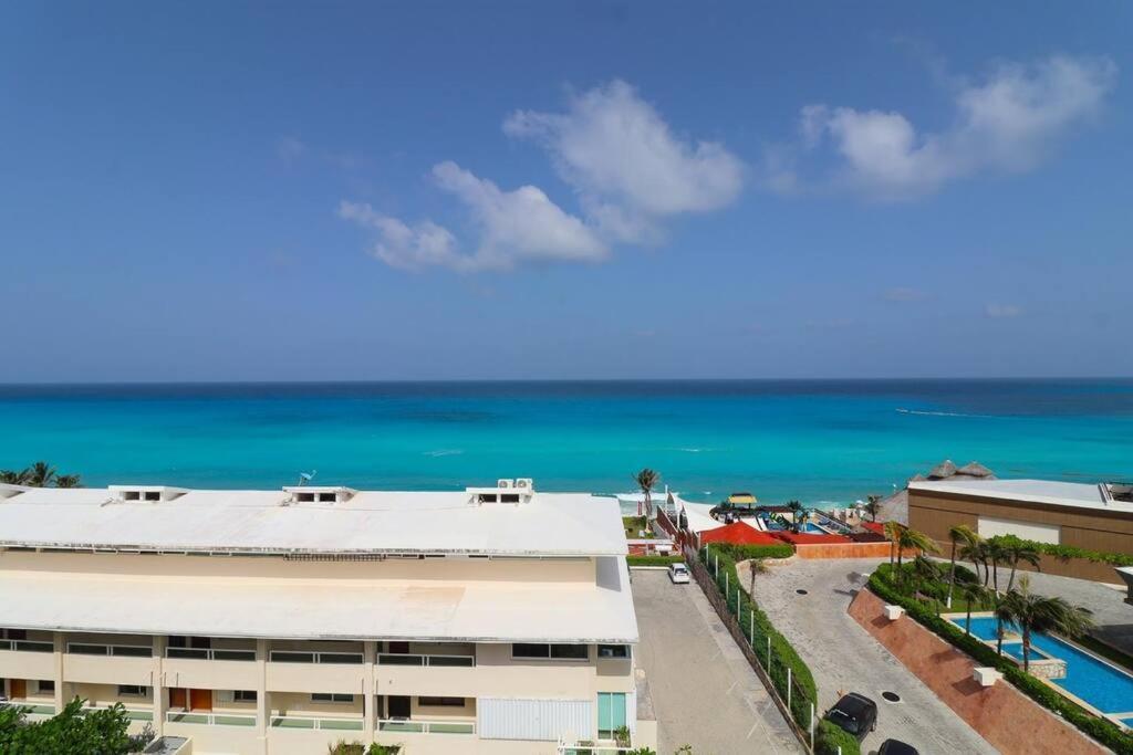 Penthouse On The Beach With Private Sea View Apartment Cancun Exterior photo